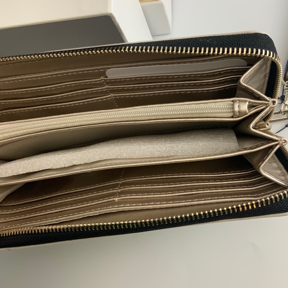 Guess Cherie Zip-Around Wristlet - Stone Multi/Gol - Picture 10 of 11